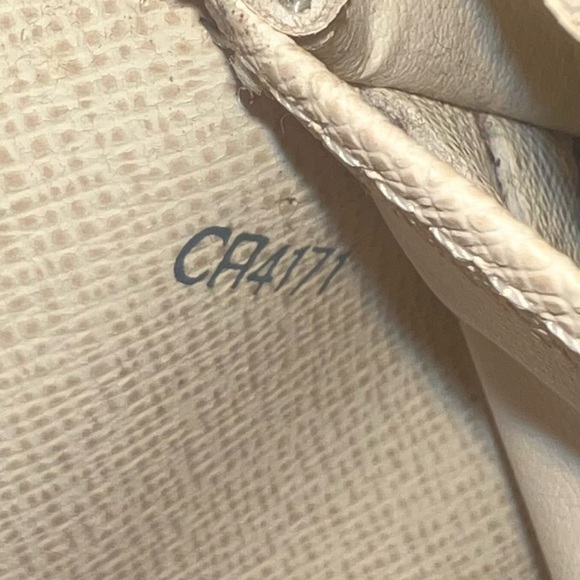 ♥️LOUIS VUITTON Portefeuille Damier Azur Long Sarah Bifold Wallet | PRELOVED!! - Picture 16 of 16